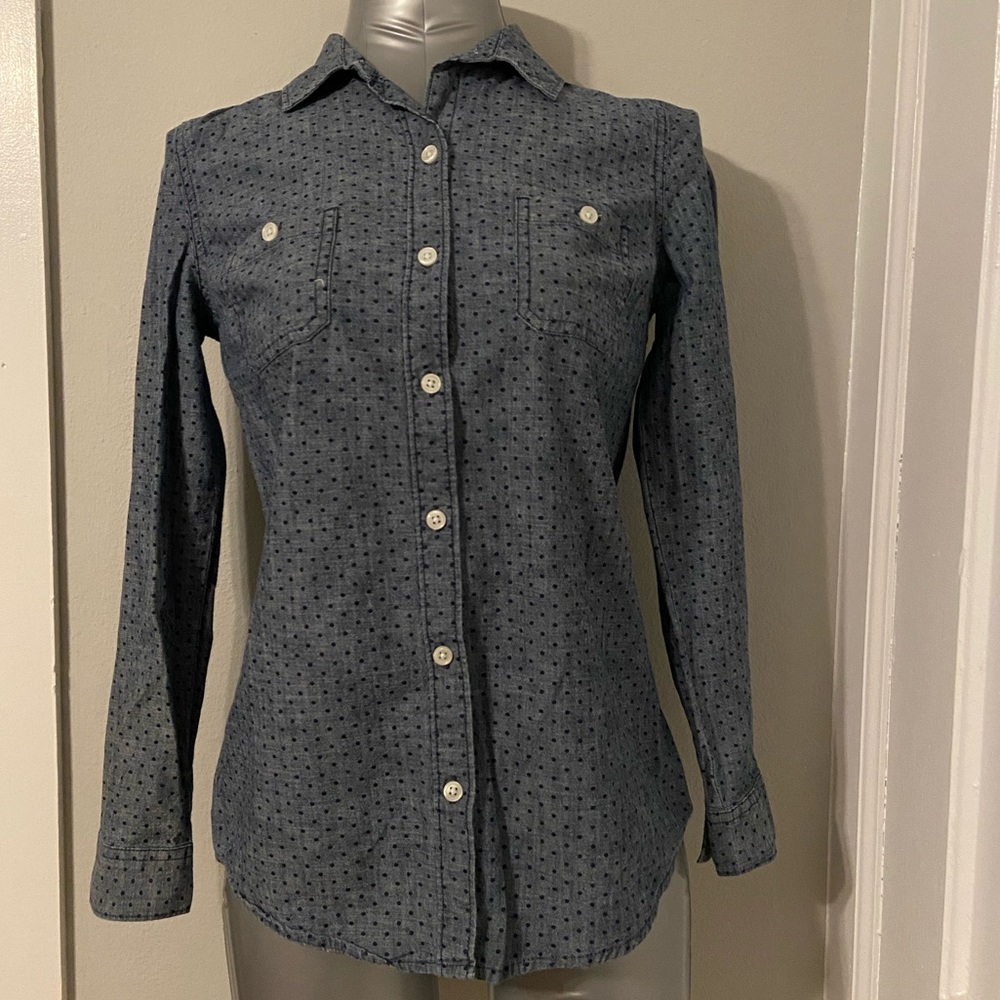 Old Navy Button Down Shirt